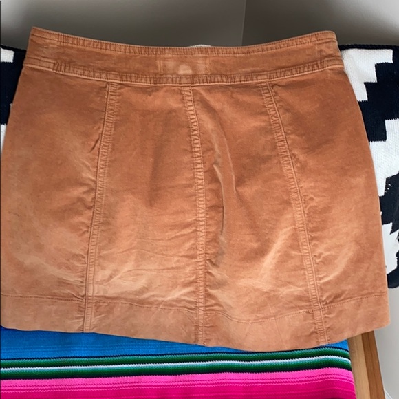 NEW Madewell Velveteen A-Line Mini Skirt (Button-Front Edition) - Picture 8 of 14